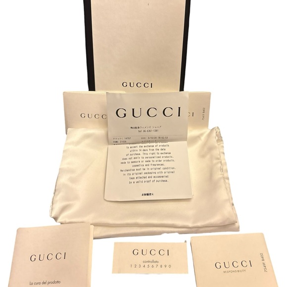 AUTHENTIC Gucci GG Supreme Cherry Card Case Wallet - FULL SET - Pristine! - Picture 10 of 13